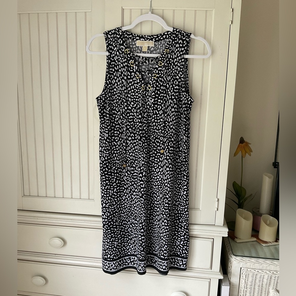 Michael Kors Sleeveless Summer Dress ☀️